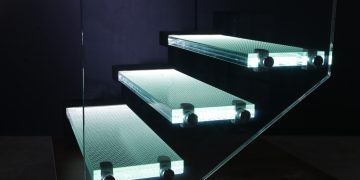 PIN精品推荐-玻璃楼梯